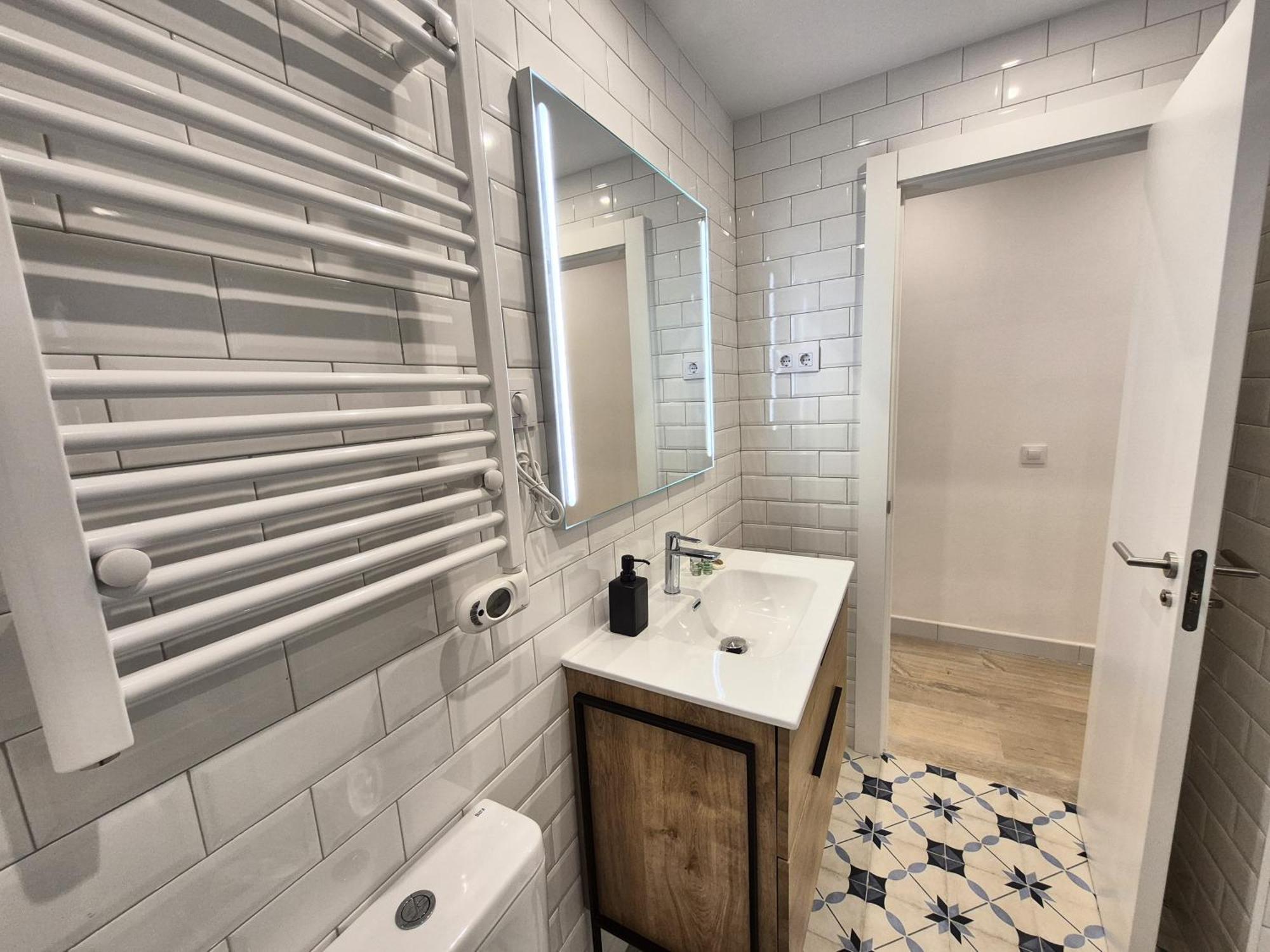 Apartamentos Plaza De Espana Madrid Luaran gambar