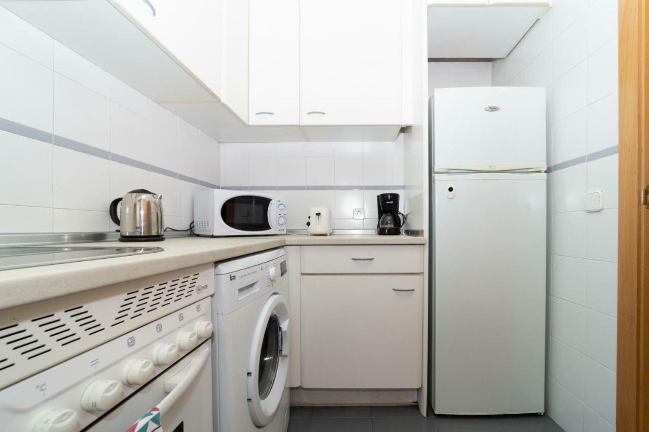 Apartamentos Plaza De Espana Madrid Luaran gambar